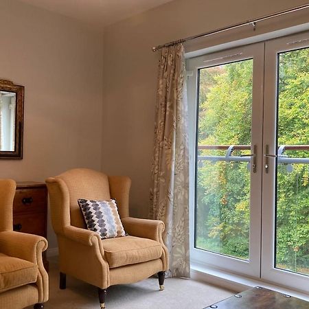 Hedgefield House - Serene Top Floor Flat Inverness Exteriör bild
