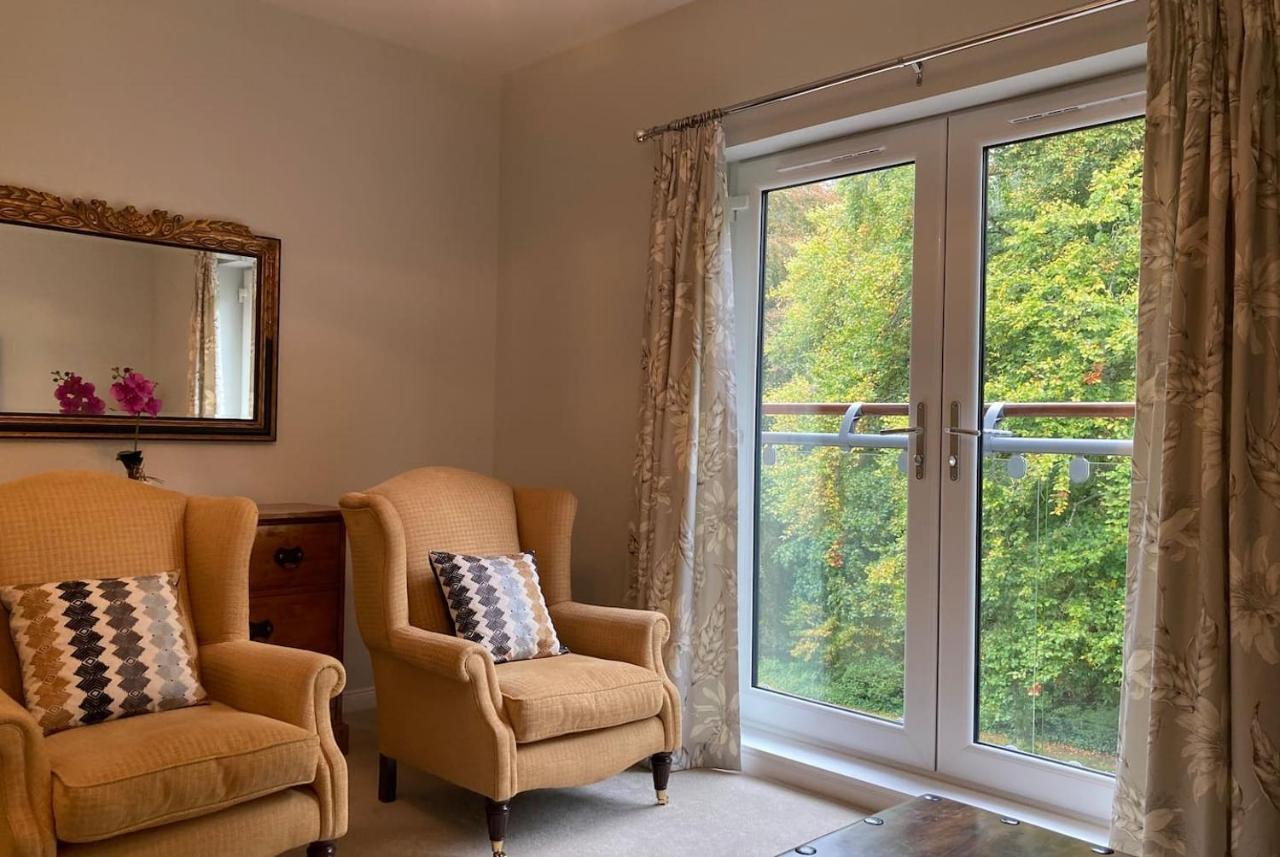 Hedgefield House - Serene Top Floor Flat Inverness Exteriör bild